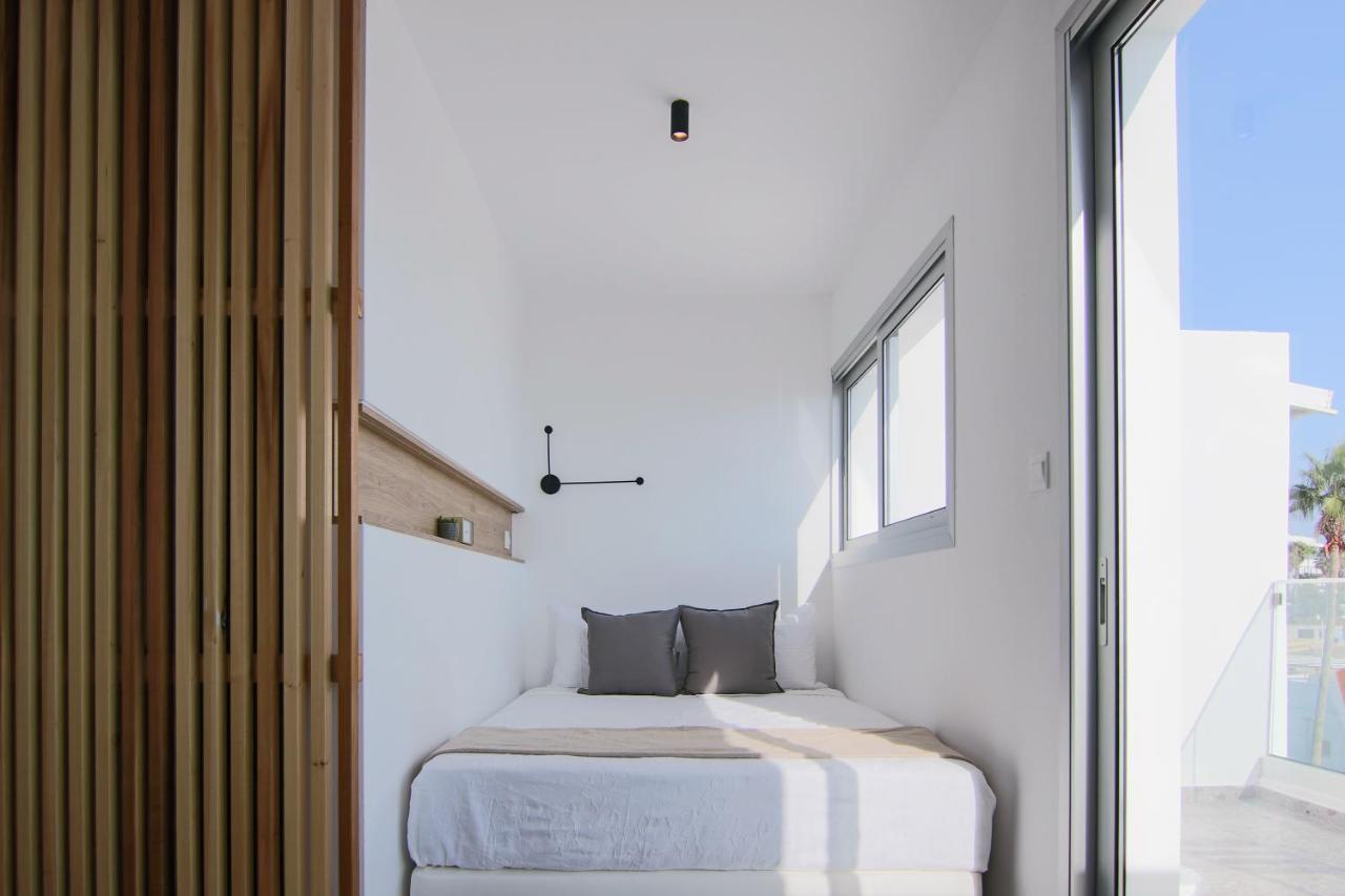 Appartamento Phaedrus Living Seaview Modern Flat Lighthouse 52 Paphos Esterno foto